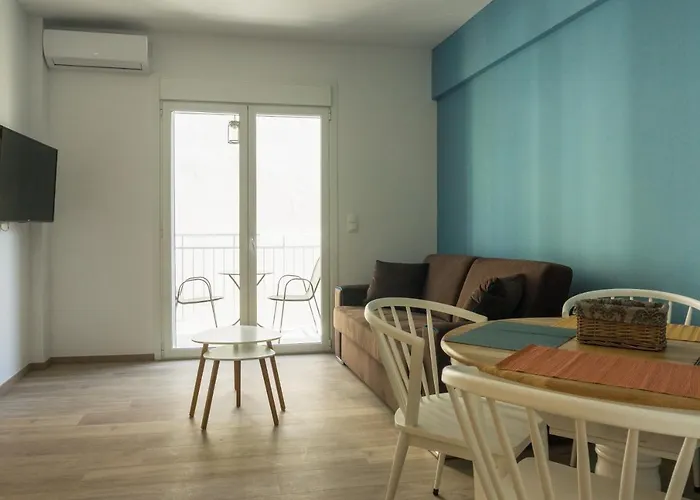 Comfort Zone Apartment In The Heart Of Athens
